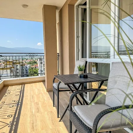 Stylish 1Br - Free Parking & Panoramic View By Flat Manаger Διαμέρισμα *