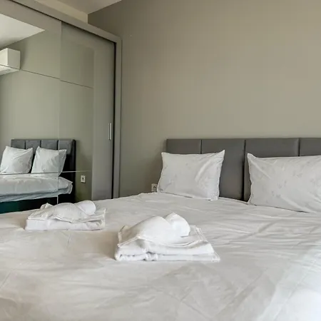 Stylish 1Br - Free Parking & Panoramic View By Flat Manаger Διαμέρισμα