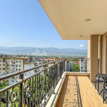 Stylish 1br - Free Parking & Panoramic View By Flat Manаger Διαμέρισμα Φιλιππούπολη