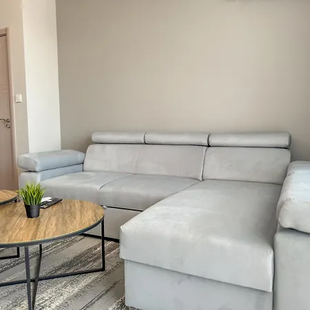 Apartment 1br With Panoramic View Balcony And Designated Parking Space Plowdiw