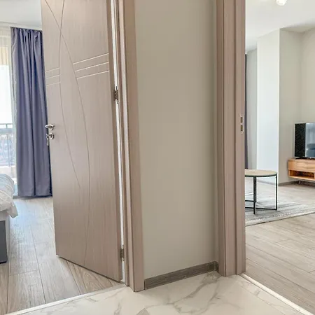 Stylish 1Br - Free Parking & Panoramic View By Flat Manаger Φιλιππούπολη