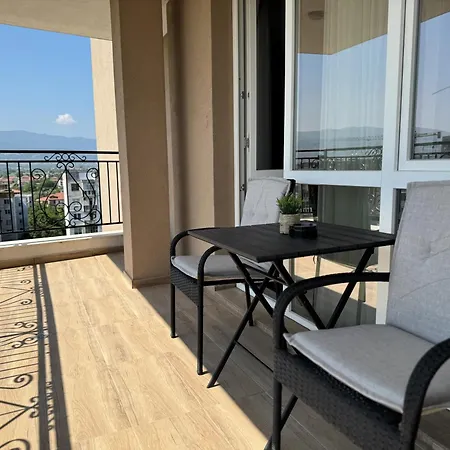 Apartment 1br With Panoramic View Balcony And Designated Parking Space Plowdiw