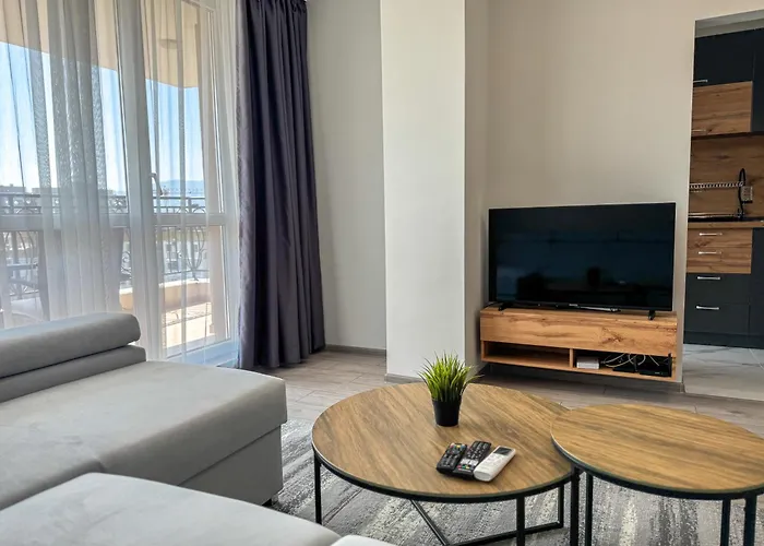 شقة 1br With Panoramic View Balcony And Designated Parking Space